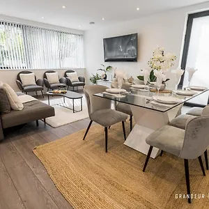 Carbery Ridge By Grandeur Bournemouth
